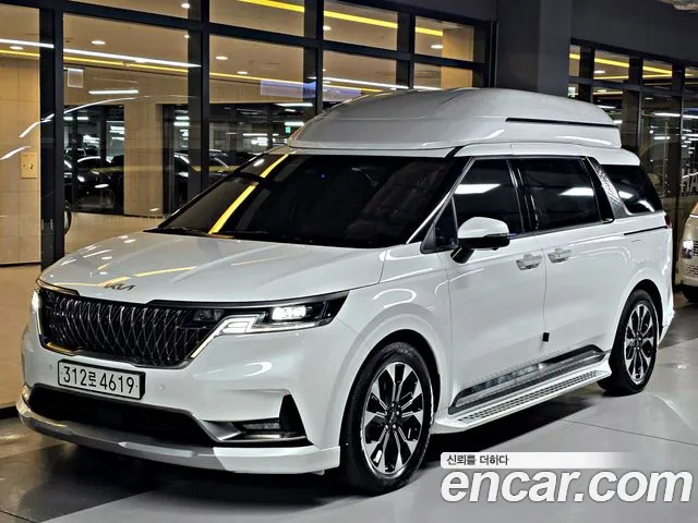 Kia Carnival 4 Gasoline 9 Signature