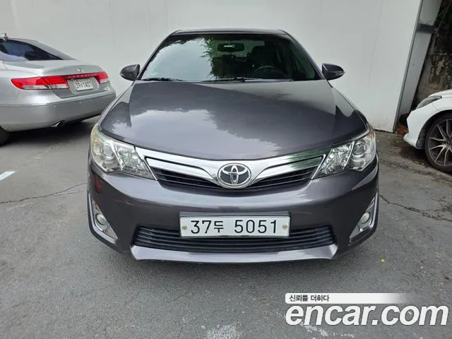 Toyota Camry 2.5 XLE