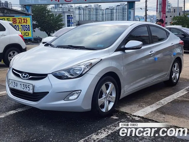 Hyundai Avante MD M16 GDI