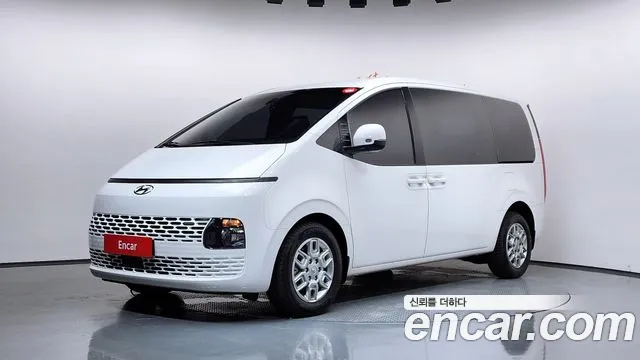 Hyundai Staria L3.5 /