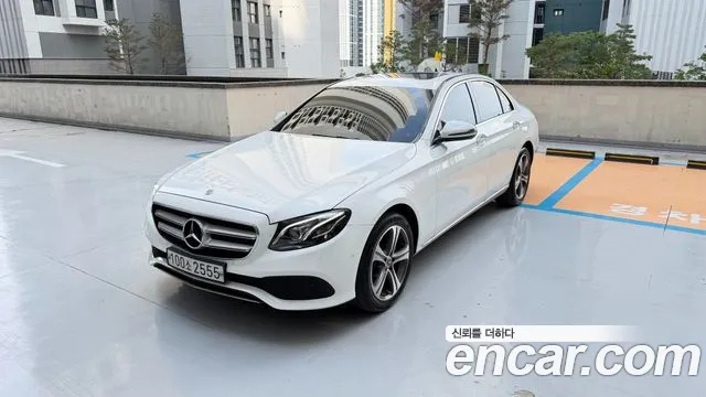 Mercedes-Benz E- W213 E220d