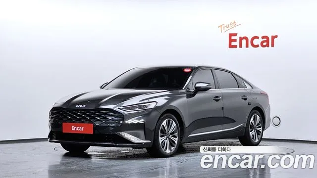Kia K8 Hybrid Noblesse