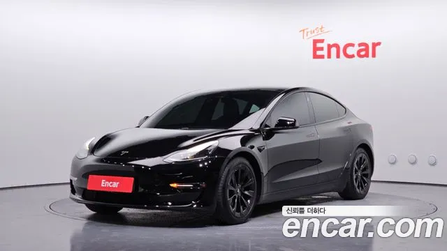 Tesla 3 AWD