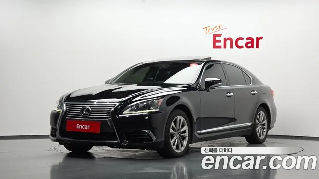 Lexus LS460 AWD XF40