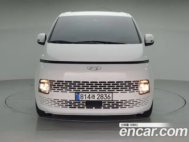 Hyundai Staria L3.5 5