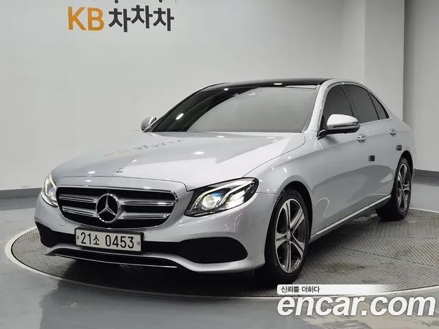 Mercedes-Benz E- W213 E300
