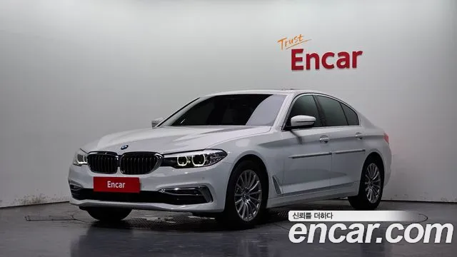 BMW 5 (G30) 520i