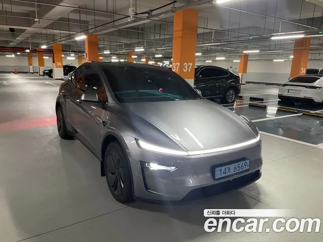 Tesla Y Premium RWD