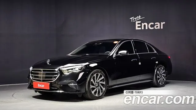 Mercedes-Benz E- W214 E300 4MATIC Exclusive