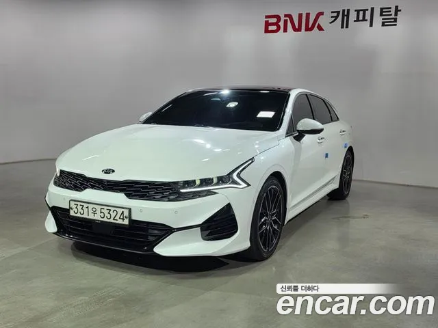 Kia K5 III 1.6 Turbo Signature