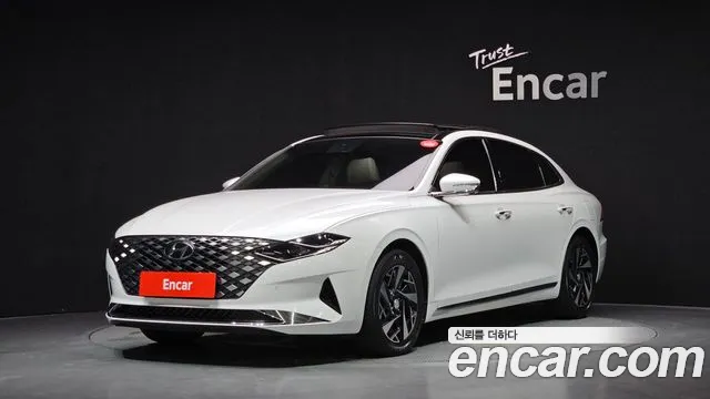 Hyundai The New Grandeur IG Hybrid