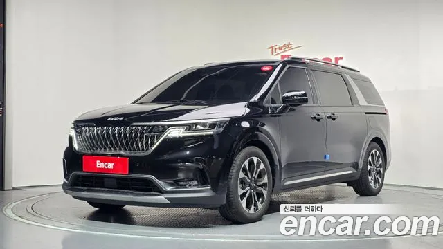 Kia Carnival 4 Gasoline 7 Signature