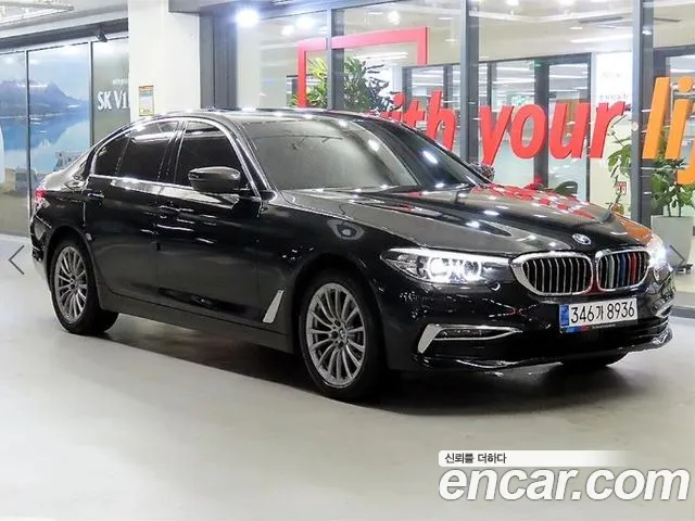 BMW 5 (G30) 520i