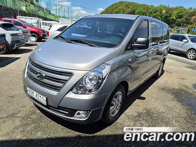 Hyundai Grand Starex 5