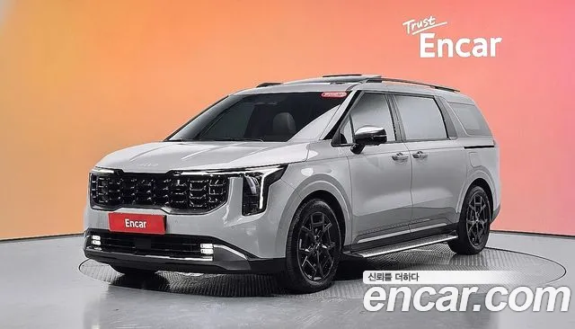 Kia The New Carnival 4 9