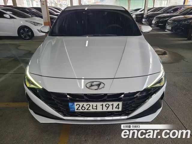 Hyundai Avante (CN7) 1.6 Inspiration