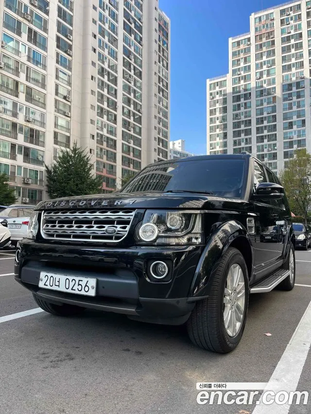 Land Rover Discovery 4 3.0 SDV6 HSE