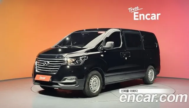 Hyundai The New Grand Starex 5