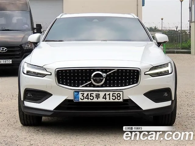 Volvo V60 2 B5 AWD