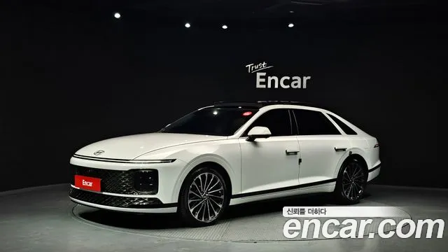 Hyundai Grandeur Hybrid (GN7)