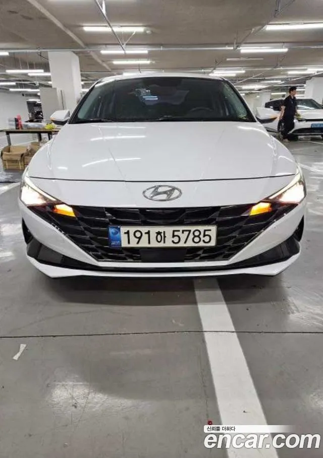Hyundai Avante (CN7) 1.6