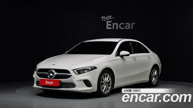 Mercedes-Benz A- W177 A220