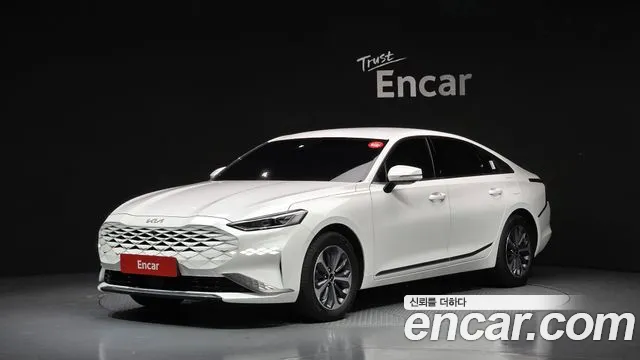 Kia K8 Hybrid Noblesse