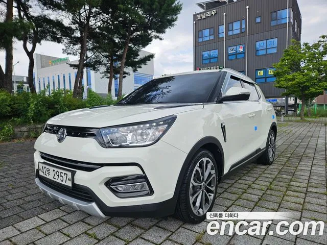 KG Mobility(SsangYong) Tivoli LX 2WD