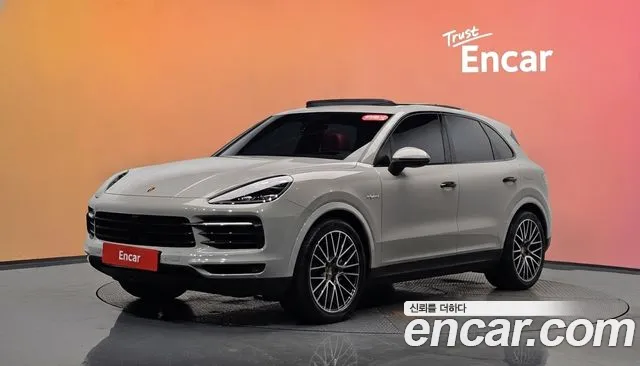 Porsche Cayenne (PO536) 3.0 E-Hybrid