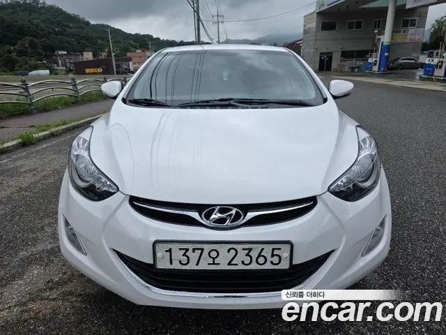 Hyundai Avante MD M16 GDI