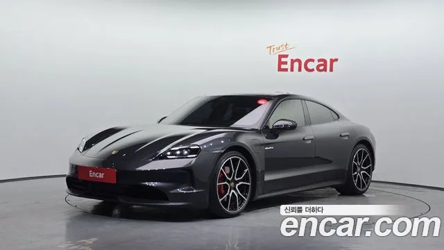 Porsche Taycan 4S
