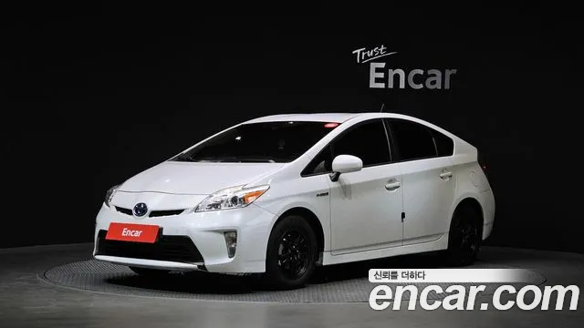 Toyota Prius 1.8 E