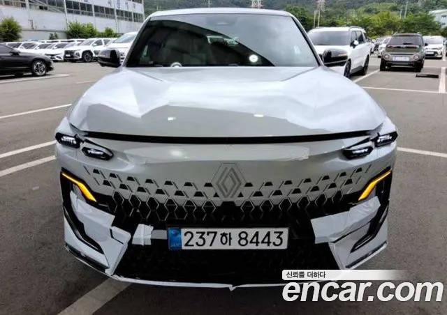 Renault Korea 1.5 E-TECH 2WD