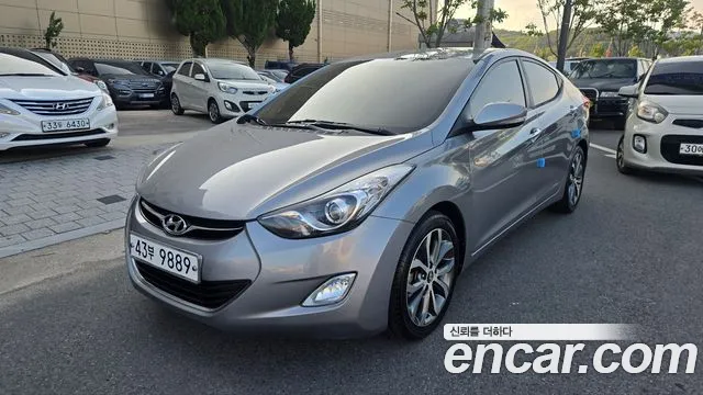 Hyundai Avante MD M16 GDI