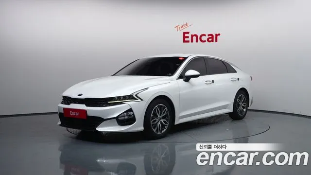 Kia K5 III 2.0