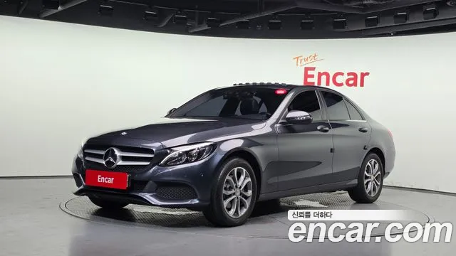 Mercedes-Benz C- W205 C200