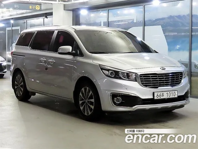 Kia All New Carnival 9