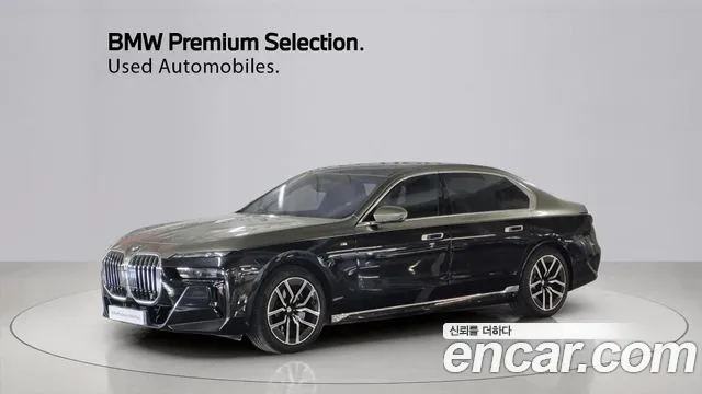 BMW 7 (G70) 740i xDrive M