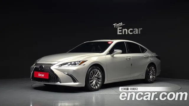 Lexus ES300h 7