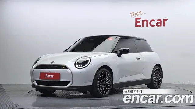 MINI Cooper 4 SE