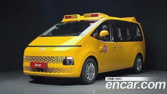 Hyundai Staria L3.5 15
