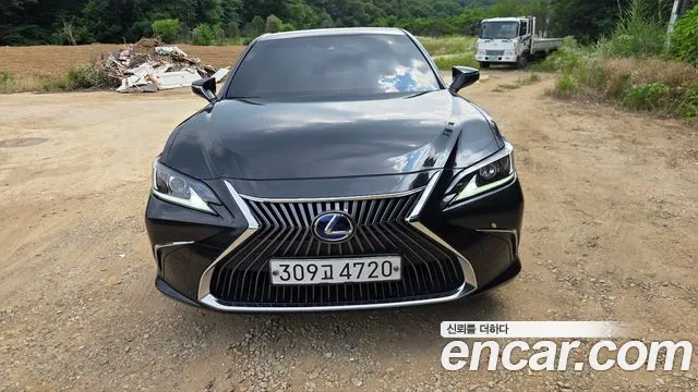 Lexus ES300h 7