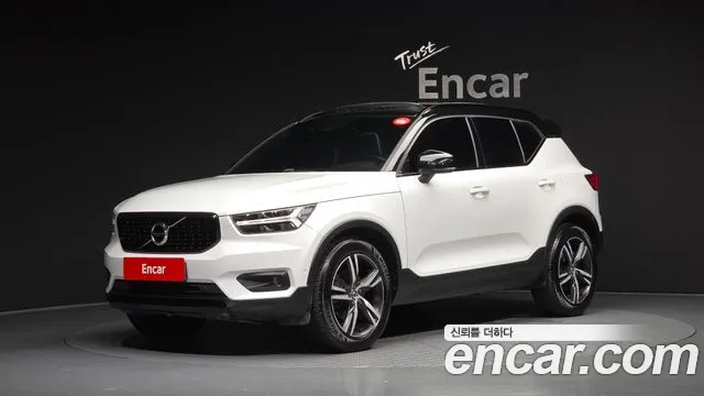 Volvo XC40 T4 R-