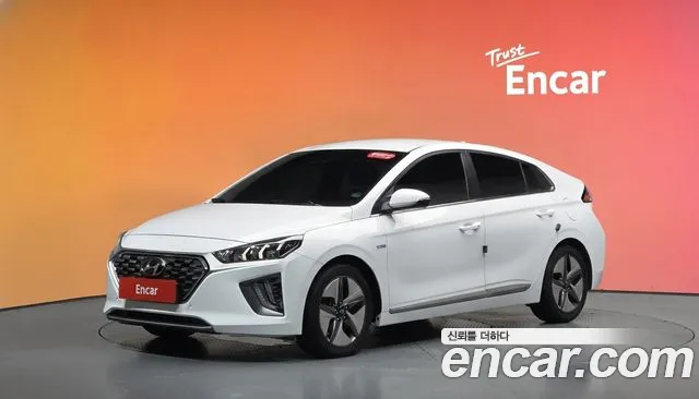 Hyundai The New Hybrid 1.6 HEV Q