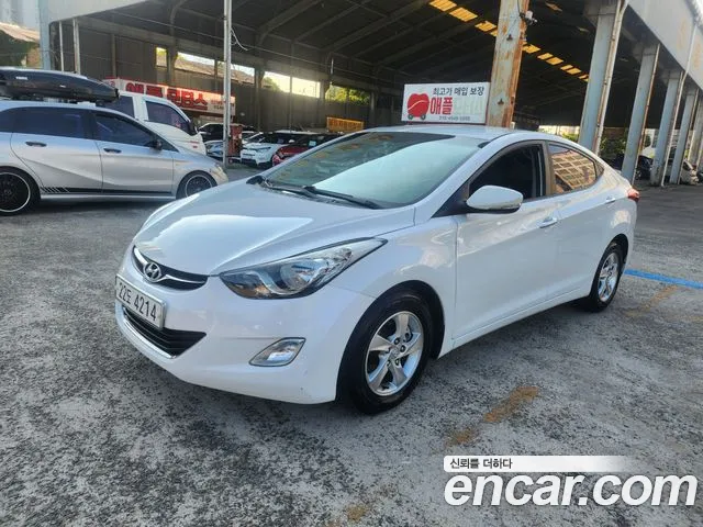 Hyundai Avante MD M16 GDI