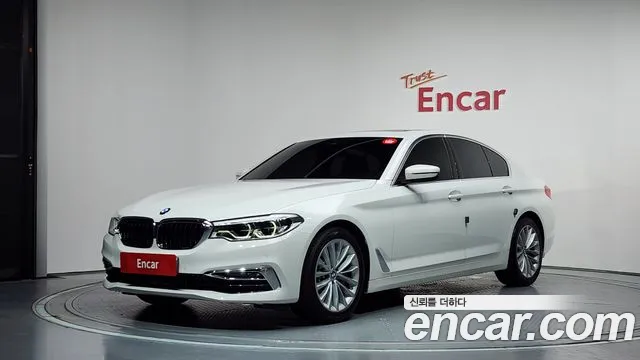 BMW 5 (G30) 530i