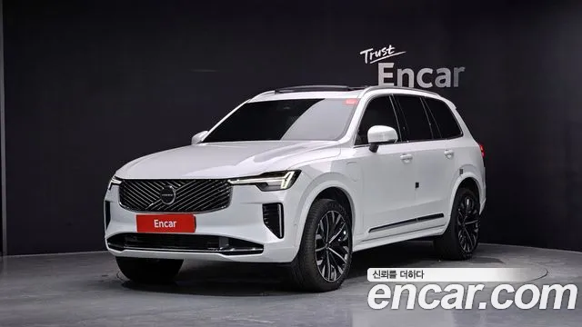 Volvo XC90 2 T8 Hybrid