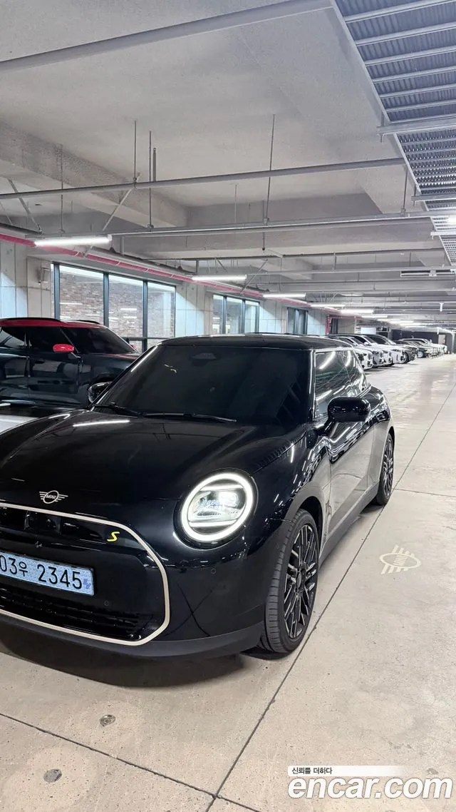 MINI Cooper 4 SE