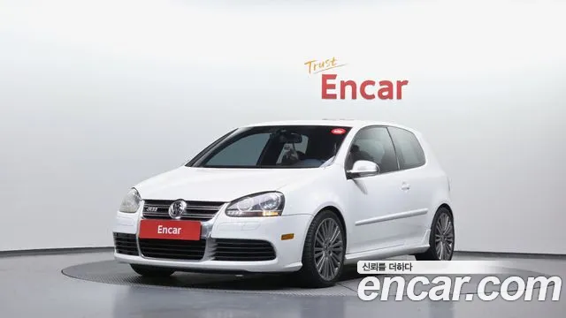 Volkswagen Golf 5 R32