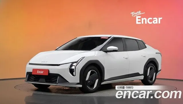 Kia EV4 2WD